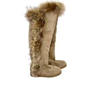 Koolaburra By UGG Women's Size 6 Sasha II Snow Boot Beige Excellent Condition